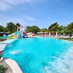 Plava Laguna Hotel