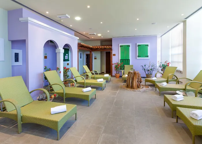 Plava Laguna Отель 4*