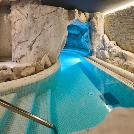 Plava Laguna 4*