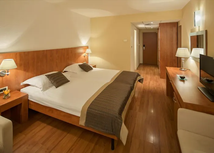 Plava Laguna ウマグ