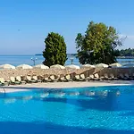 Plava Laguna Hotel