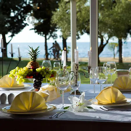 Hotel Plava Laguna