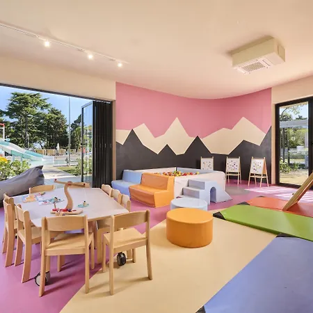 Plava Laguna 4*
